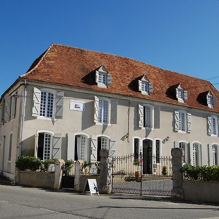 La Maison D'Antan Otel Arzacq-Arraziguet Dış mekan fotoğraf